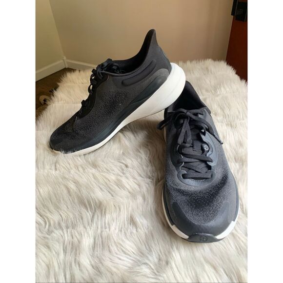 Lululemon Women's Chargefeel 2 Low Workout Shoe 9 - Picture 2 of 9